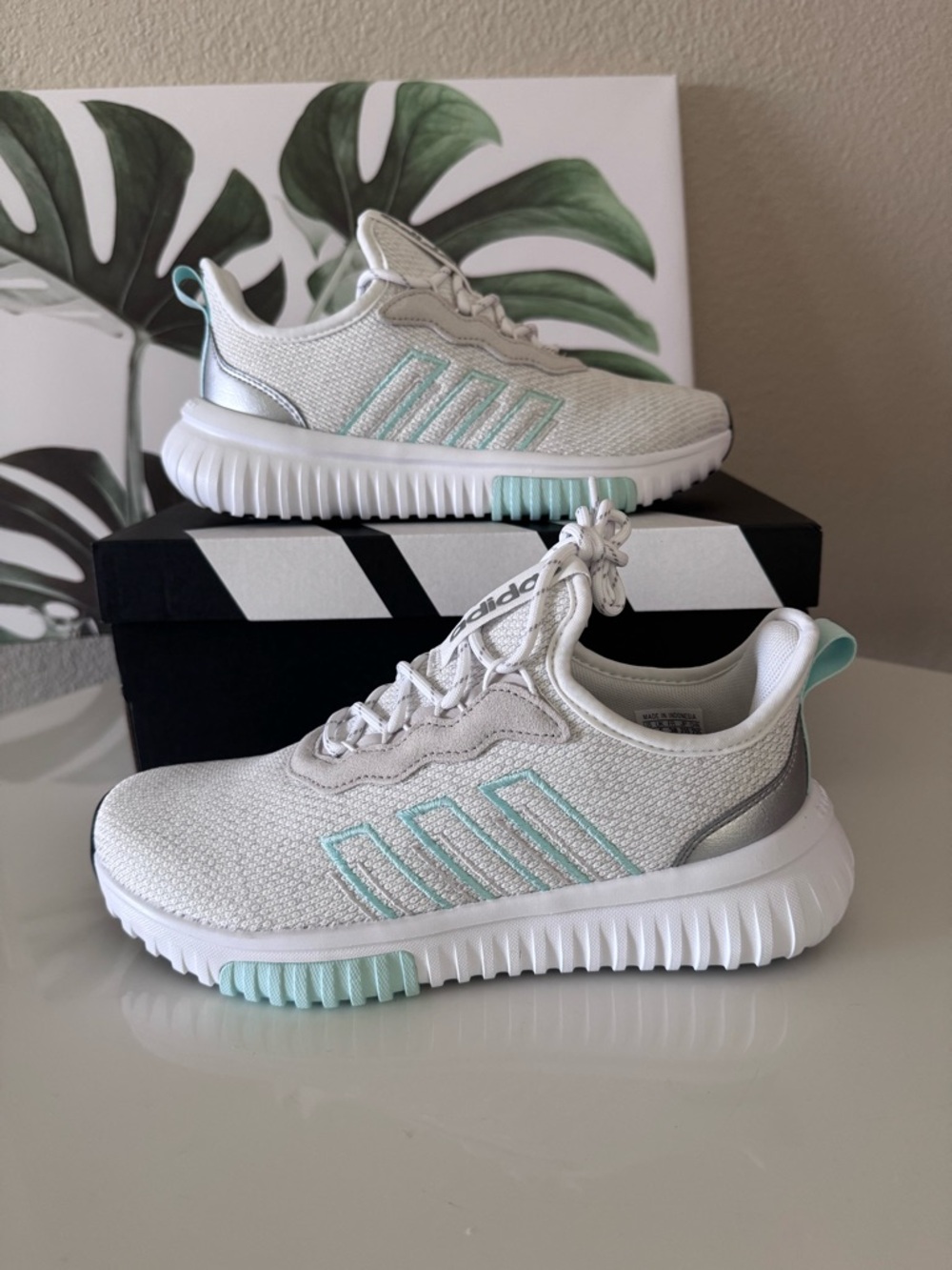 Adidas Women’s Kaptir Flow 2.0 - Size 6.5